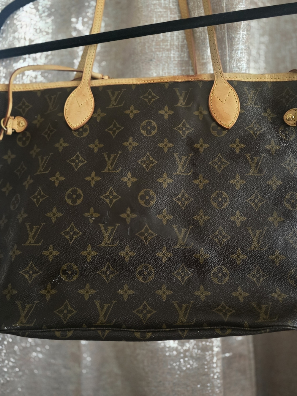 Louis Vuitton Monogram Canvas Neverfull Tote - Brown/Beige - Picture 4 of 6